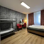 Hostel Black Sheep *