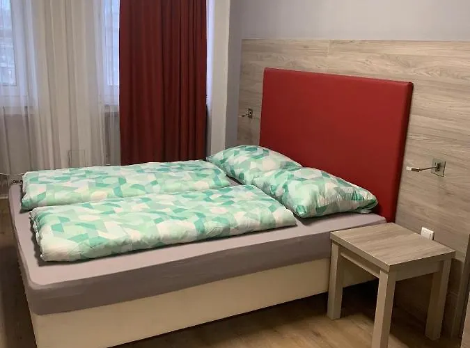 Hostel Black Sheep Kolonia