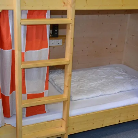 Black Sheep كولونيا