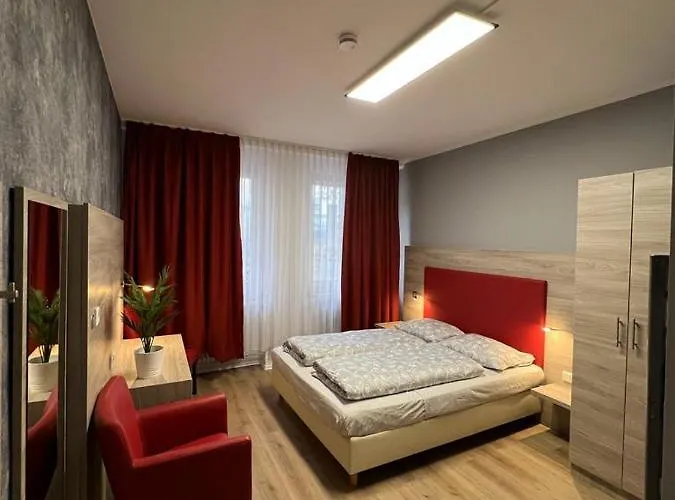 Black Sheep Hostel *